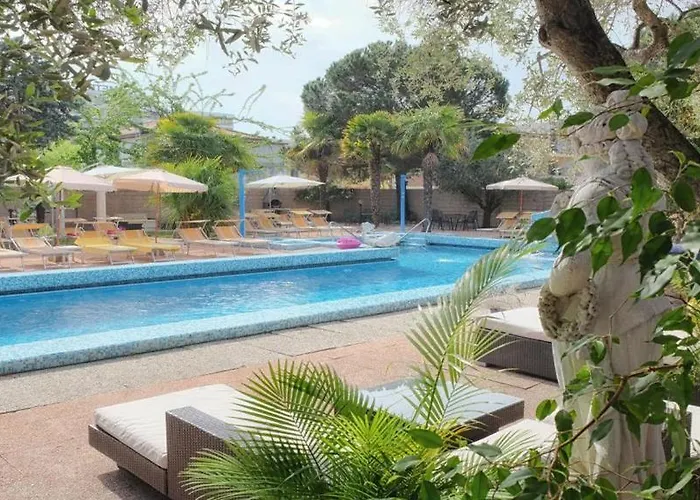 Terme Eden 3* أبانو تيرمي