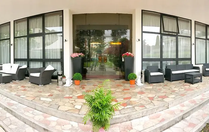 فندق Terme Eden 3*