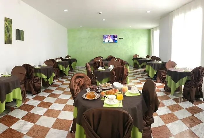 Terme Eden 3* أبانو تيرمي